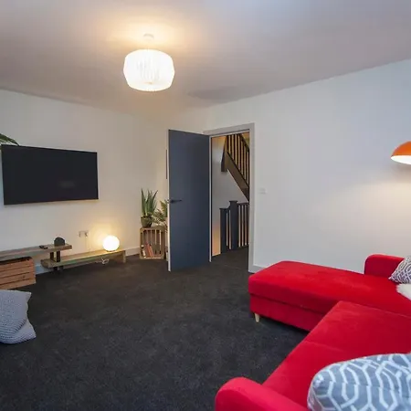 Higgihaus #3a 4 Bed Small Groups Hip Location Sleeps 4-8 Nyaraló