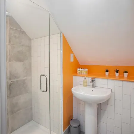 Prázdninový dům Higgihaus #3a 4 Bed Small Groups Hip Location Sleeps 4-8